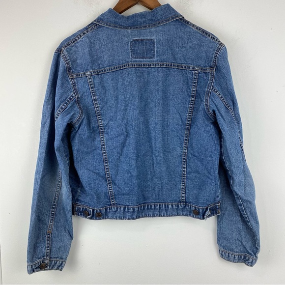 Signature Levi Strauss & Co. size Medium Women’s Blue Denim Jean Jacket - Picture 6 of 6